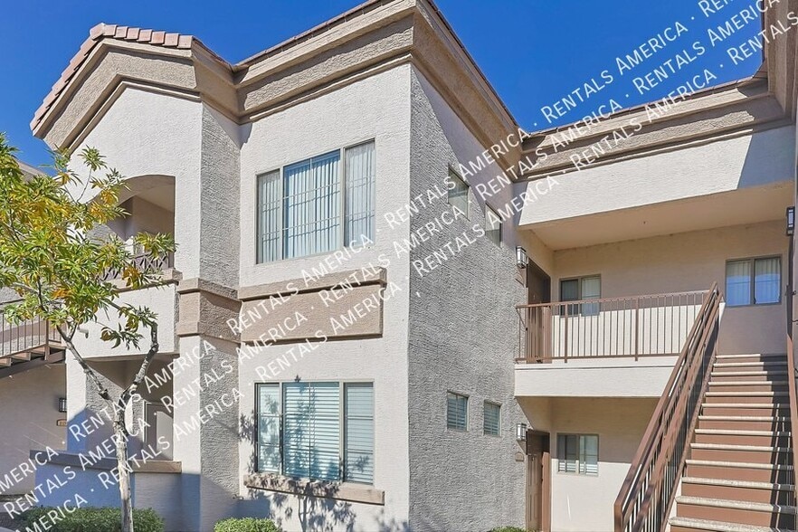 Primary Photo - 1941 S Pierpont