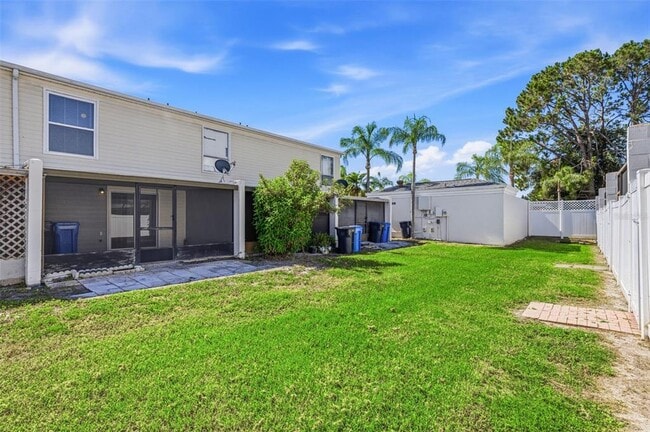 Building Photo - 11906 Cypress Hill Cir