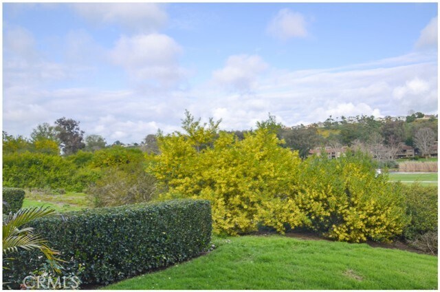 Building Photo - 31402 W Nine Dr