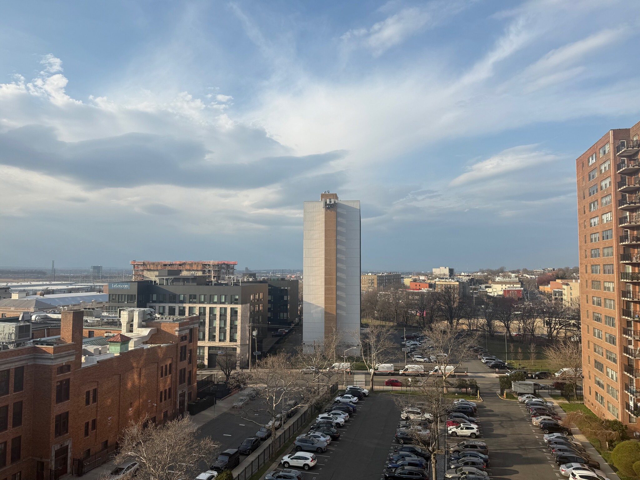 Building Photo - 10 Huron Ave