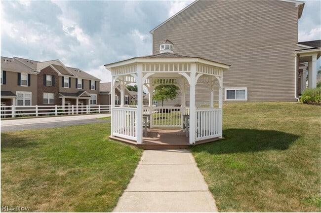 Building Photo - 442 Turner Dr