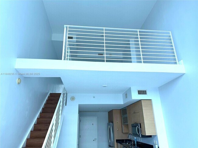 Building Photo - 60 SW 13th St