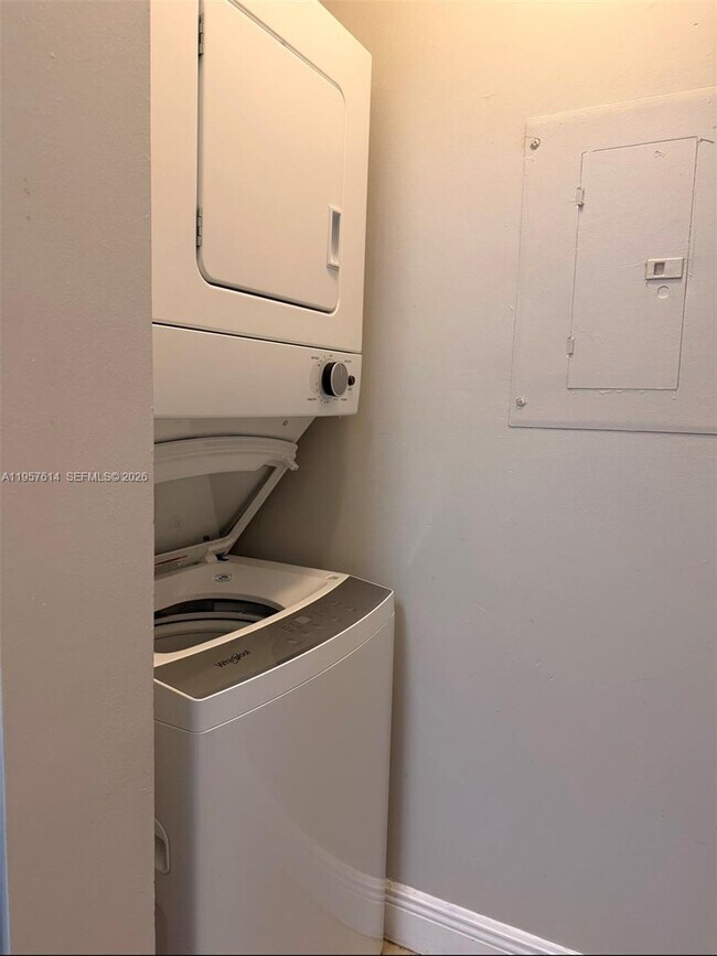 Building Photo - 12136 St.Andrews Pl