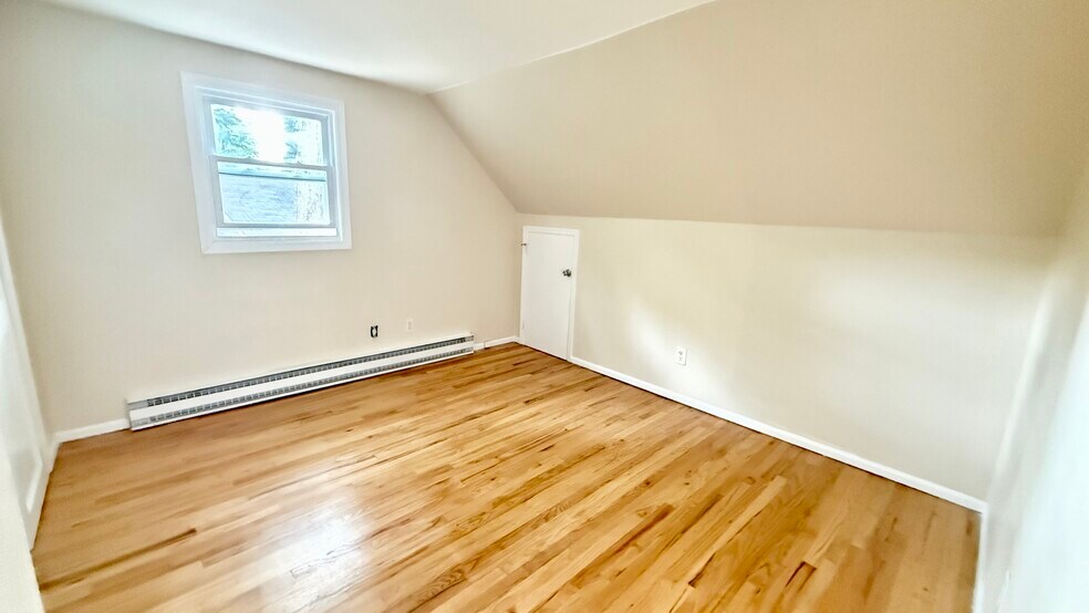 Building Photo - 23 Saltbox Path