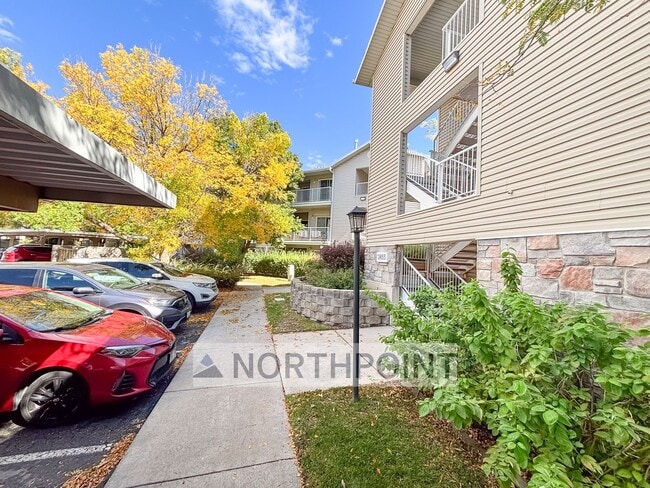 Building Photo - 3BR w/ Top-Floor Privacy near Jordan River Parkway Trail