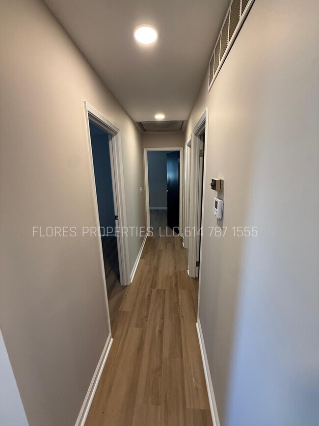 Building Photo - 6251 Faircrest Rd