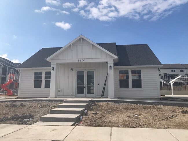 Building Photo - 3600 W 1700 N