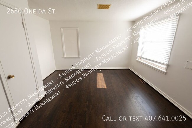 Building Photo - 2680 Oneida St
