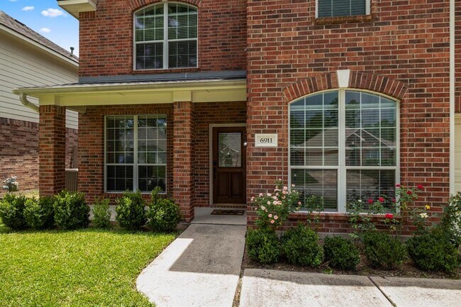 Building Photo - 6911 Autumn Rain Ln