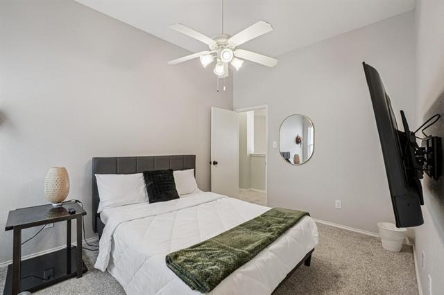 Building Photo - 5825 Shetland Cir