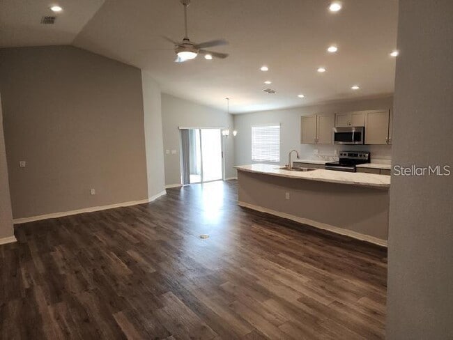 Building Photo - 362 San Mauro Dr
