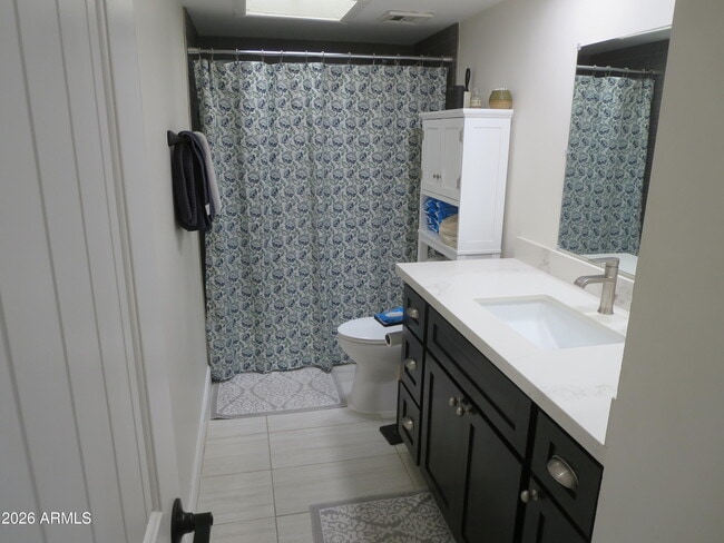 Building Photo - 6212 N 13th Pl