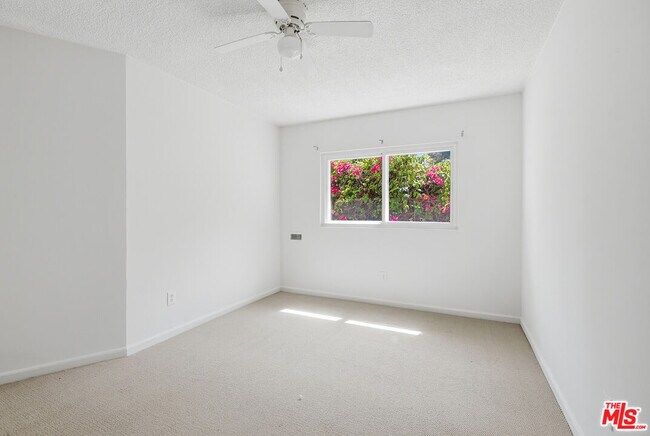 Building Photo - 8401 Tuscany Ave