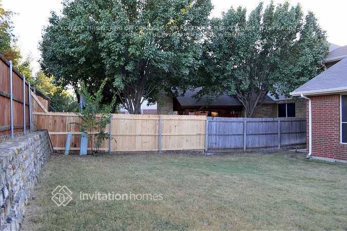 Building Photo - 6594 Scottsdale Wy