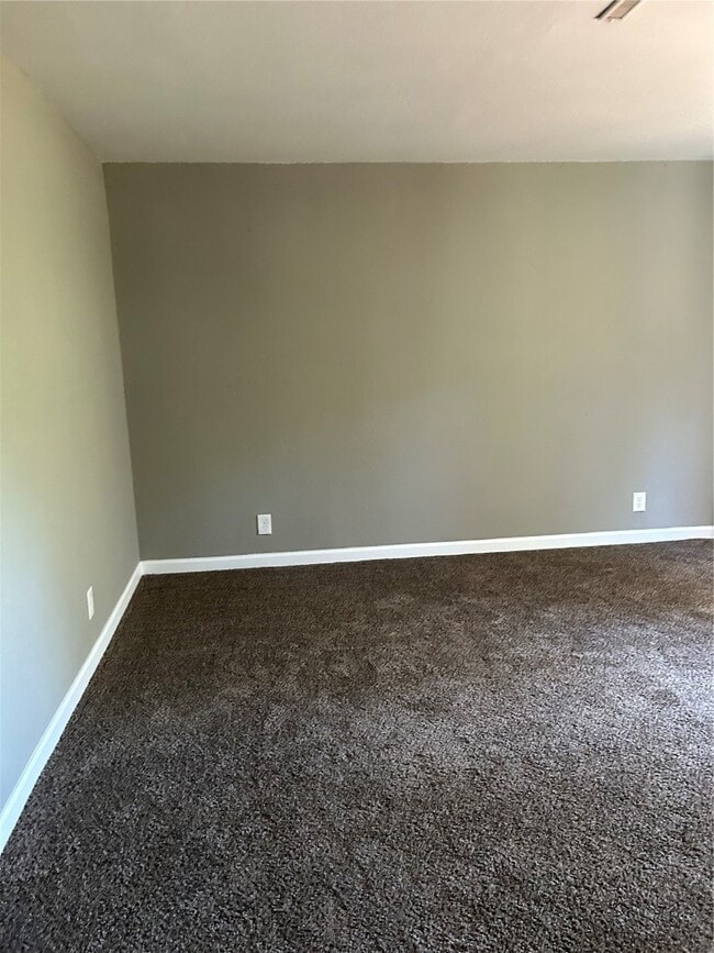 Building Photo - 4041 Mabels Ln