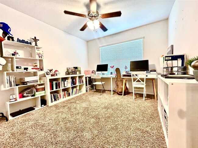 Building Photo - 8114 Oakleaf Meadow Ct