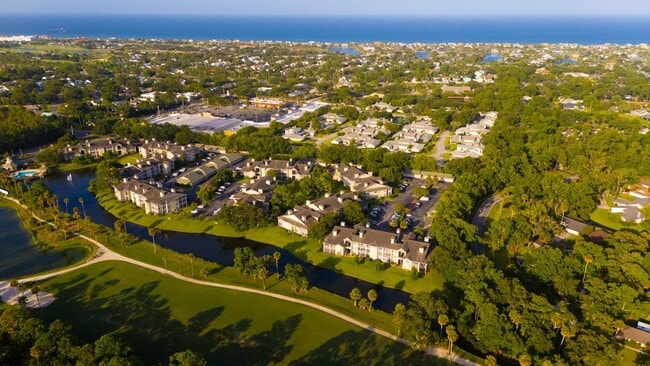 Building Photo - Beautiful Ocean Links Condo!