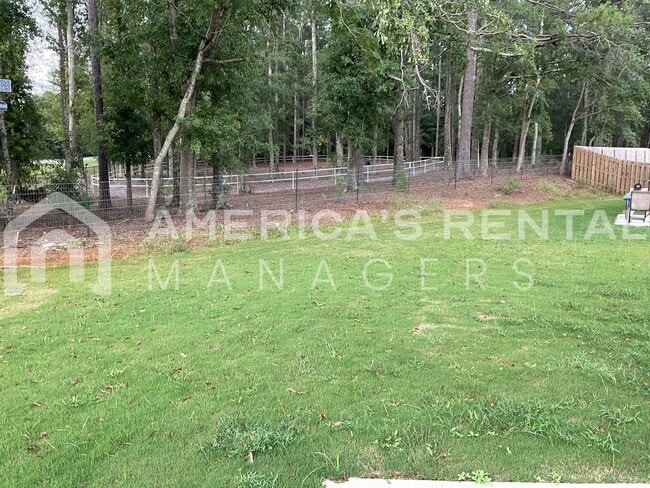 Building Photo - Home for Rent in Clanton, AL!!! Available to View Now!