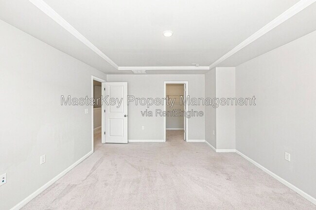 Building Photo - 3001 Brellon Ln