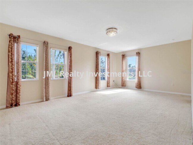 Building Photo - 5 bedroom 3.5 bath home in Stevens Plantat...