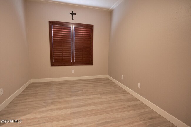 Building Photo - 1726 W Desperado Way