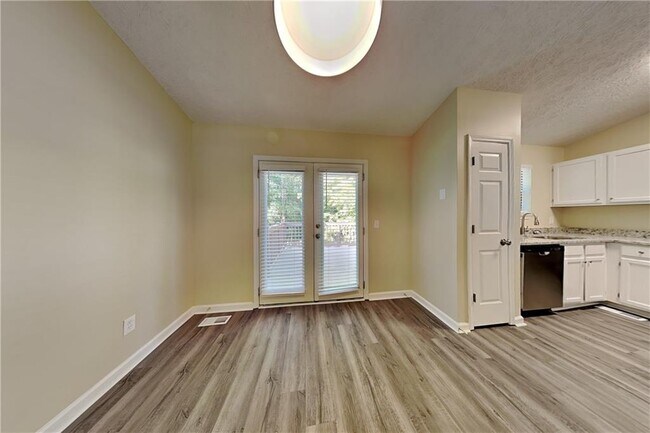 Building Photo - 1049 Braddock Cir