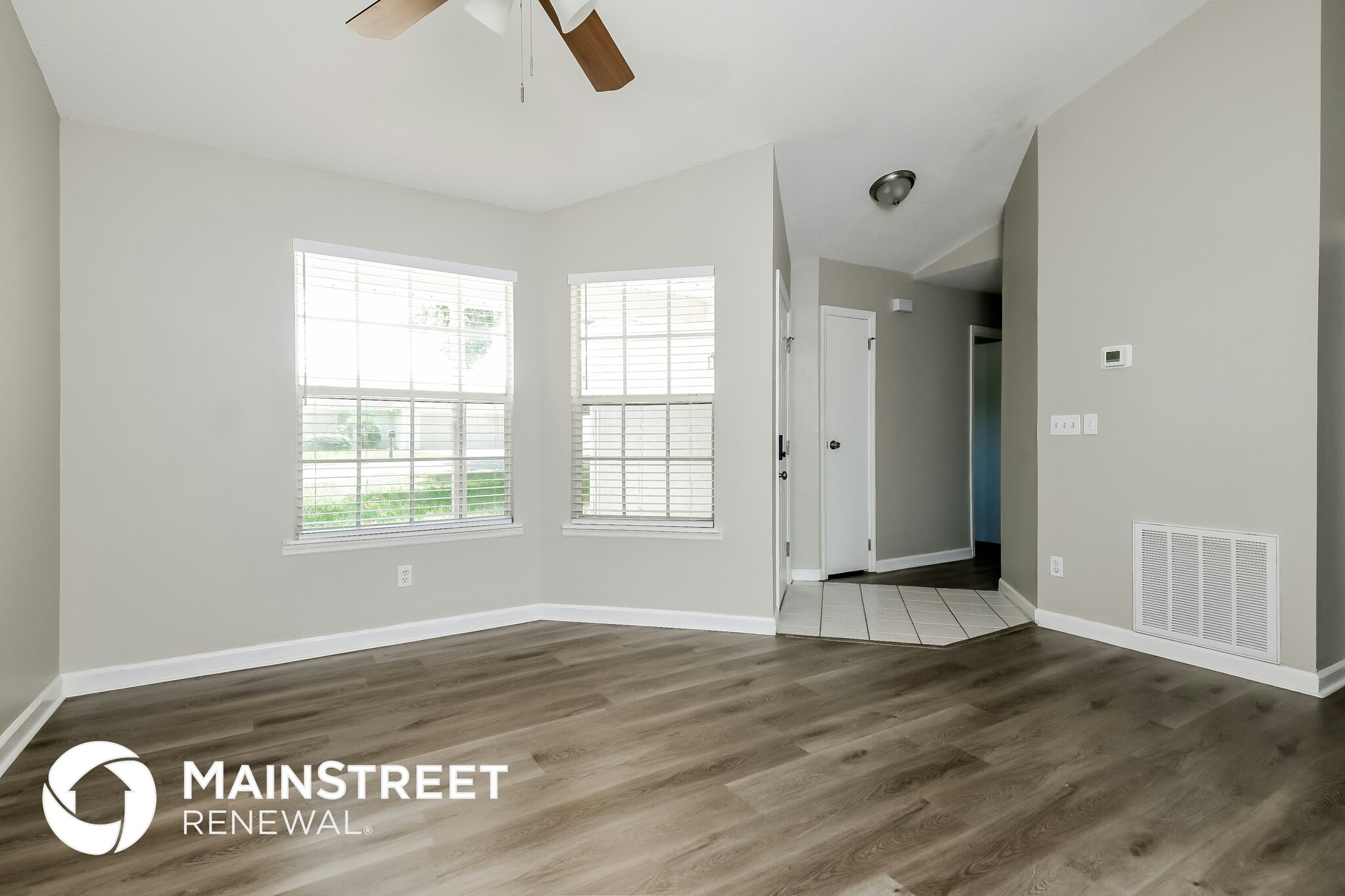 Building Photo - 104 Summerhill Ct