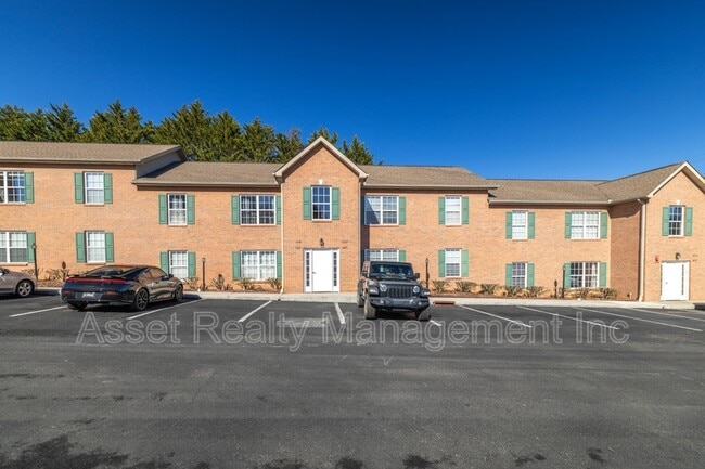 Building Photo - 1667 Maple View Way