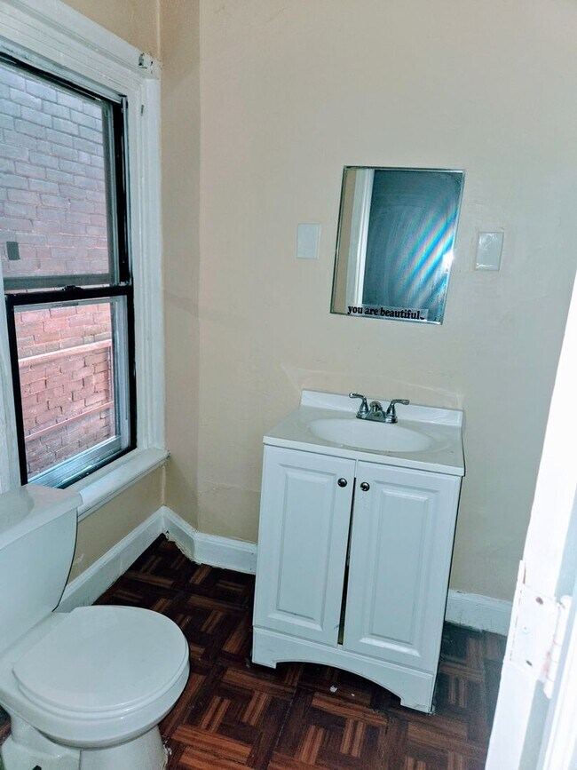 Building Photo - 42 N Eighth St