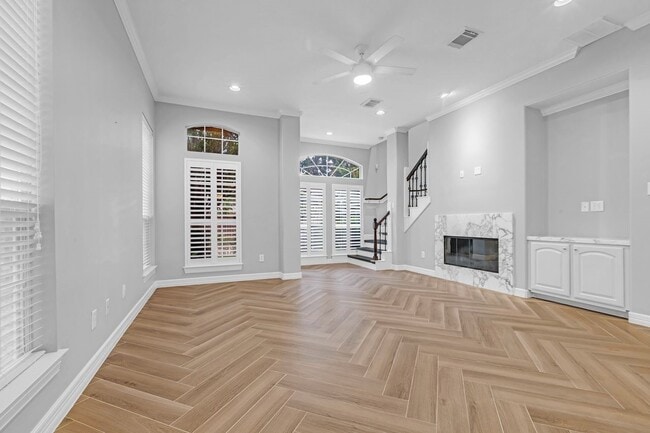 Building Photo - 13527 Brookbluff Ln