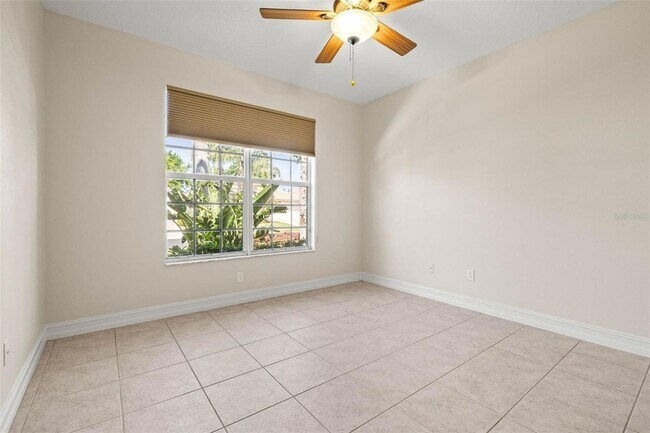 Building Photo - 4949 Sandy Brook Cir