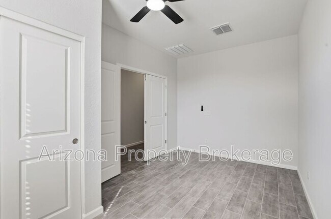 Building Photo - 18260 W Daley Ln