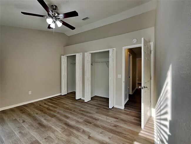 Building Photo - 7323 R J Cove Ct