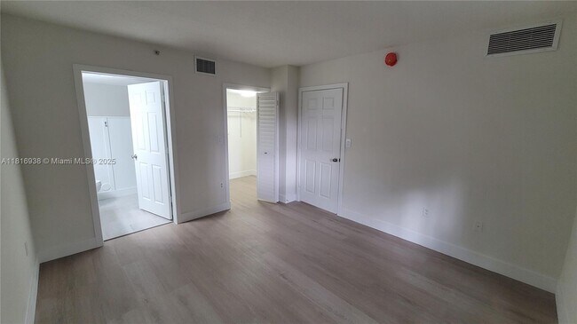 Building Photo - 22731 SW 88th Pl