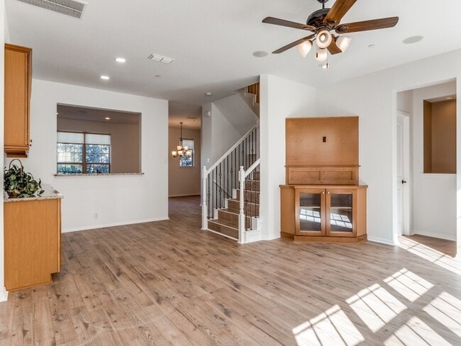Building Photo - 3942 Sugar Tree Way
