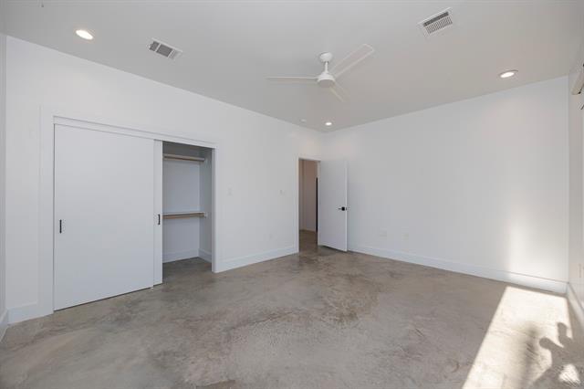 Building Photo - 1021 Nomas St