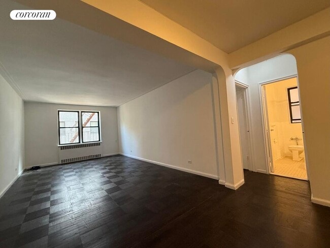 Building Photo - 108/50 71st Ave