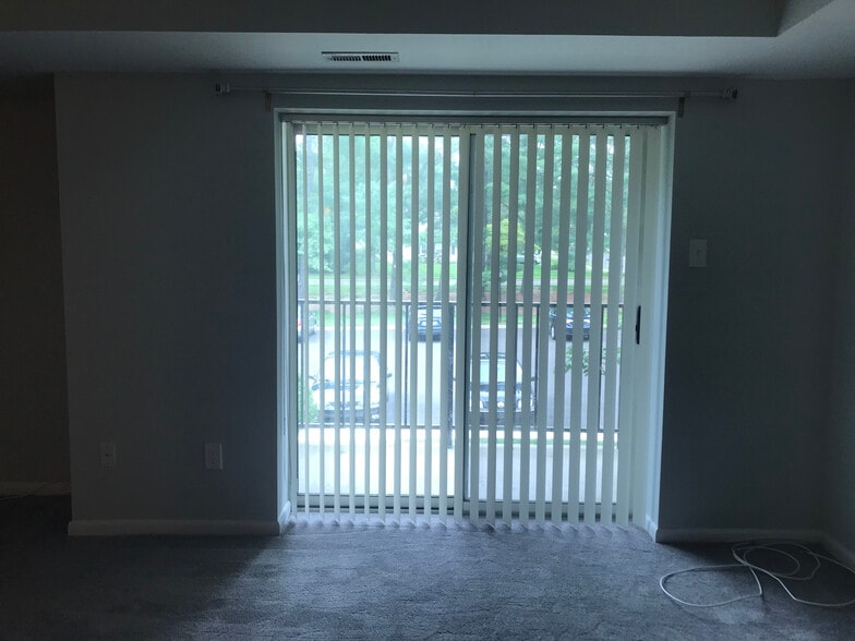 Balcony door - 125 Leedom Way
