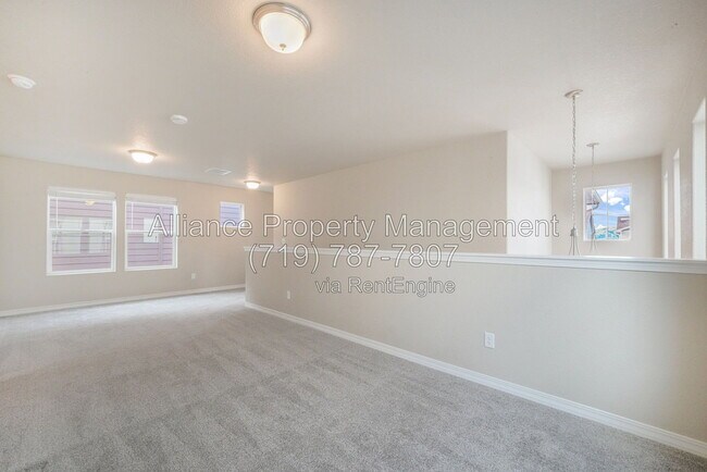 Building Photo - 7851 Lathrop Vw