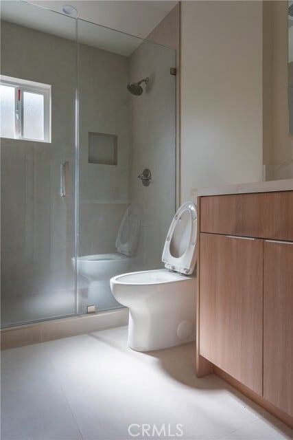 Building Photo - 1065 E Spazier Ave