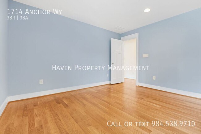 Building Photo - 1714 Anchor Wy