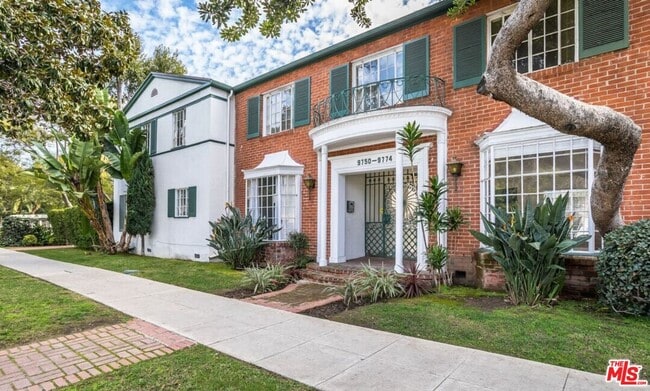 Building Photo - 9756 W Olympic Blvd