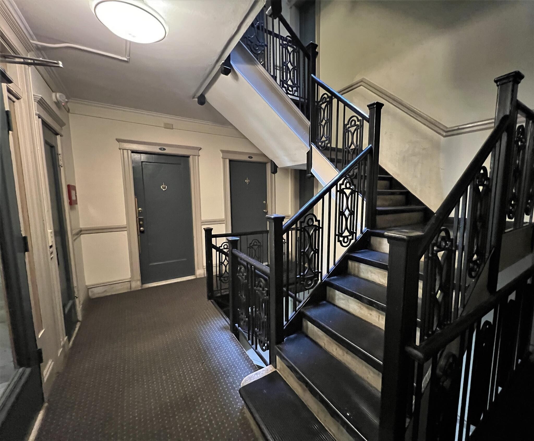 Building Photo - 852 Massachusetts Ave