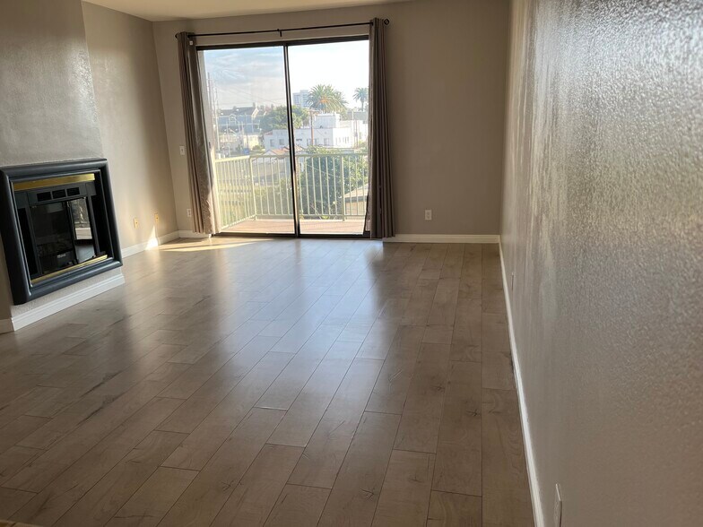 Building Photo - 555 Maine Ave