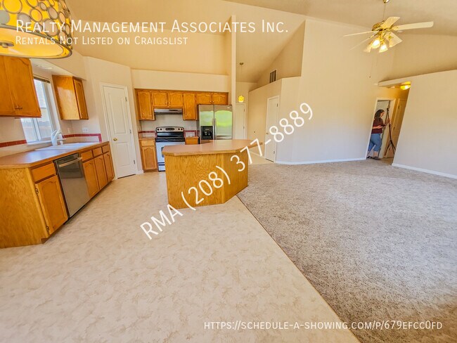 Building Photo - Quiet 3 Bedroom House in Star