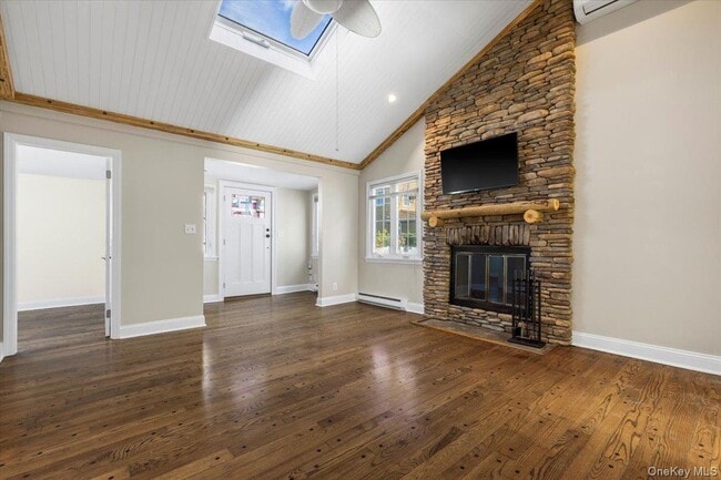 Building Photo - 12 Ridgeland Terrace