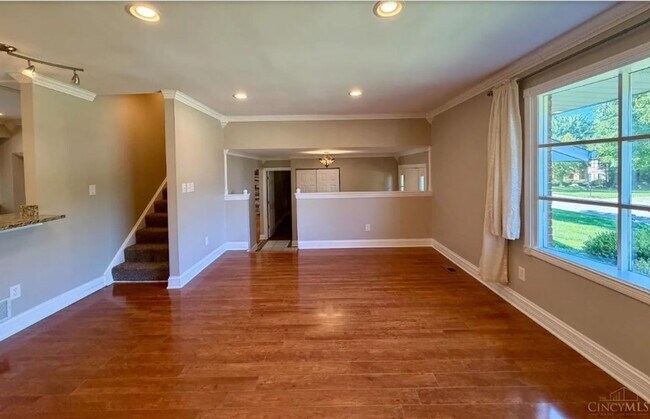 Building Photo - 6862 N Windwood Dr