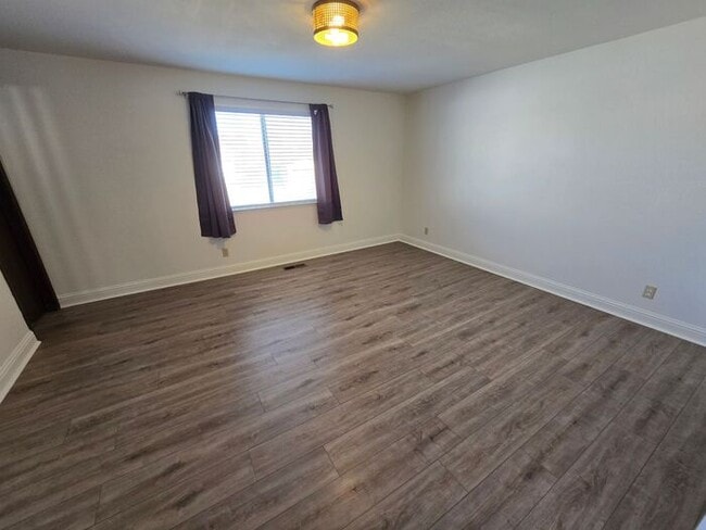 Building Photo - Cozy Home in Northwest Reno Conveniently Located!