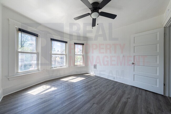 Building Photo - Beautiful 6 Bed 1 Bath Single Family Home