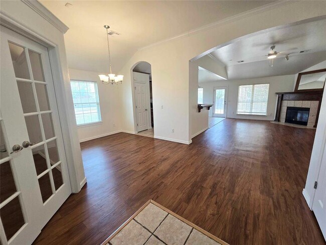 Building Photo - 16001 Korie Dr